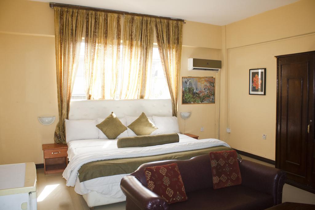 Niagara Hotel อักกรา ภายนอก รูปภาพ