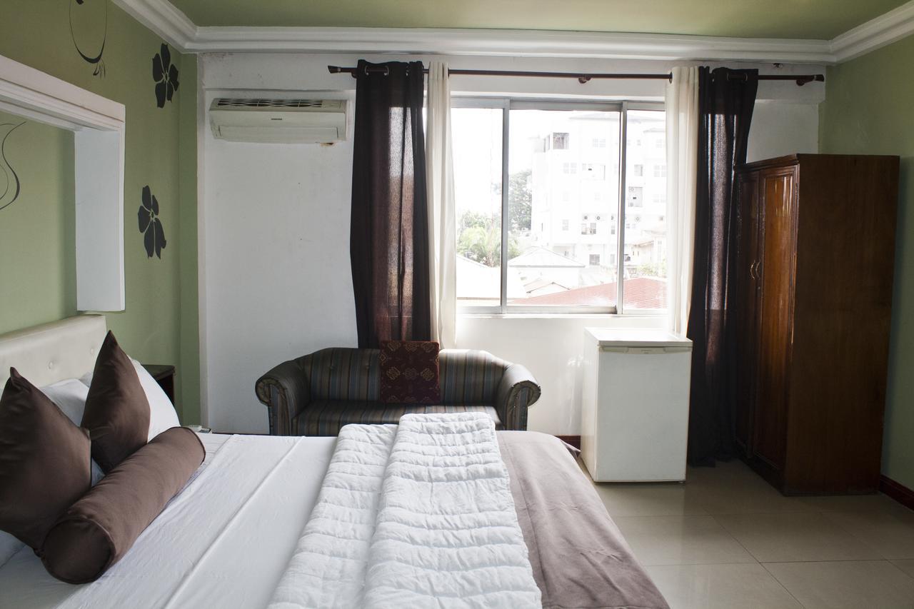 Niagara Hotel อักกรา ภายนอก รูปภาพ