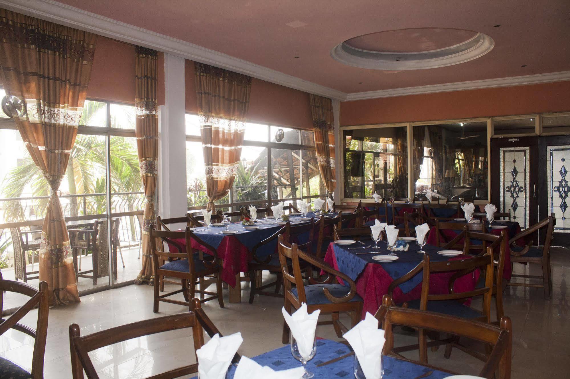 Niagara Hotel อักกรา ภายนอก รูปภาพ